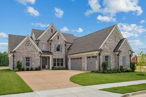 1336 Kate Dr, Collierville, TN 38017 photo 2