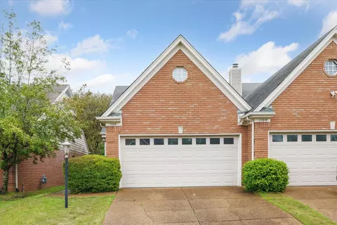 1168 Brady Hollow Ln, Memphis, TN 38016