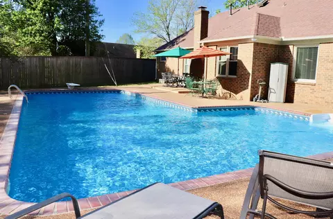 1386 Bridgewater Cv, Memphis, TN 38016