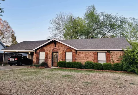 3912 Laurelhill Ln, Bartlett, TN 38135