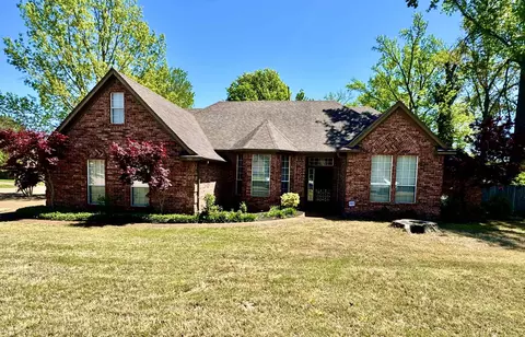 5100 Springtree Dr, Arlington, TN 38002