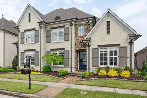1832 Enclave Hollow Ln E, Germantown, TN 38139