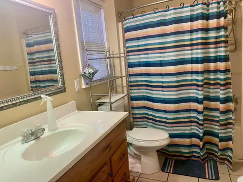 Bath - 27 Kelley Dr, Covington, TN 38019 photo 1 of 3