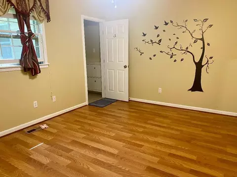 Bedroom - 27 Kelley Dr, Covington, TN 38019 photo 1 of 2