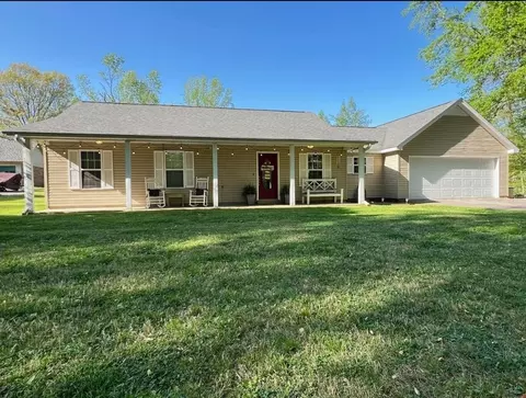 85 Twin Lakes Cir, Munford, TN 38058