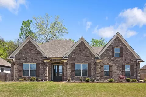 185 Burton Place Dr, Oakland, TN 38060