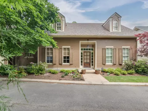 1586 Roland Pl, Memphis, TN 38104