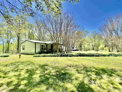 285 Stagg Rd, Oakland, TN 38060