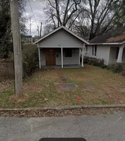1296 Englewood St, Memphis, TN 38106