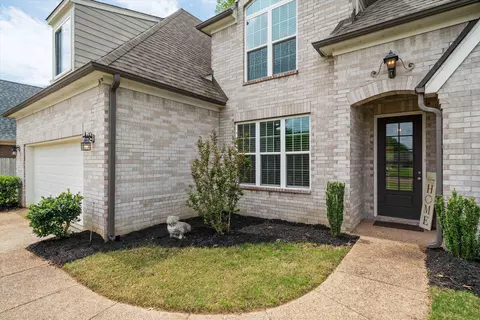 Exterior - 3679 Haynes Rd, Bartlett, TN 38133 photo 2 of 5
