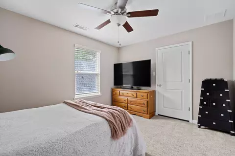Bedroom - 3679 Haynes Rd, Bartlett, TN 38133 photo 5 of 8