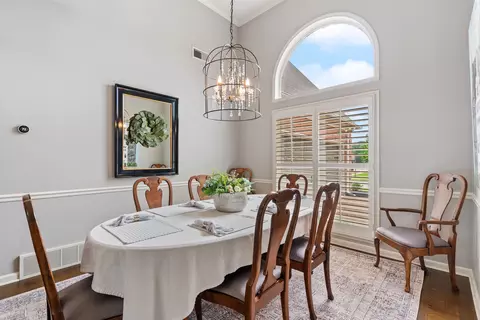 Dining - 121 Mccall Dr, Collierville, TN 38017 photo 2 of 4
