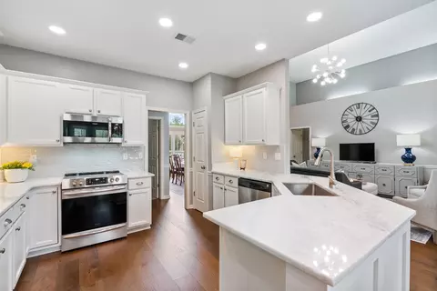Kitchen - 121 Mccall Dr, Collierville, TN 38017 photo 1 of 4