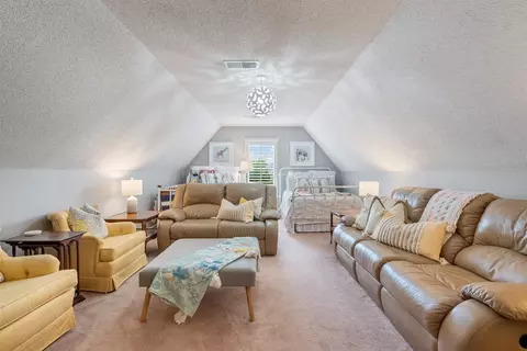 Living - 121 Mccall Dr, Collierville, TN 38017 photo 7 of 8