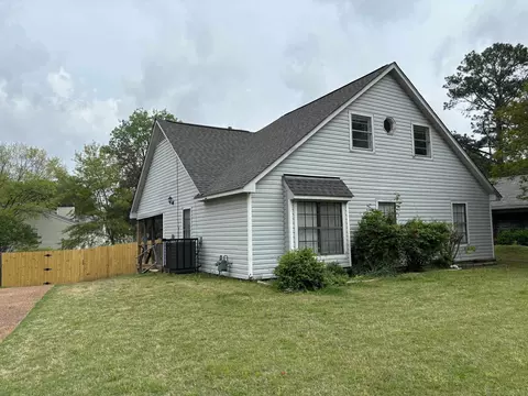 8084 Kerry Dr, Memphis, TN 38018