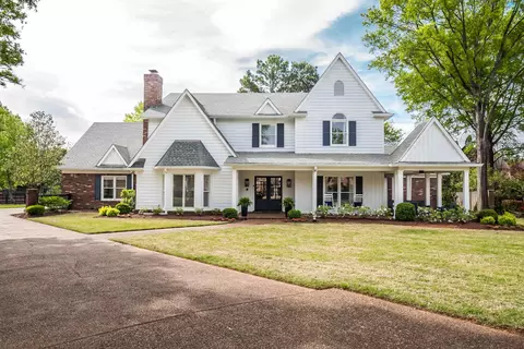 8901 E Three Chimneys Dr E, Germantown, TN 38138