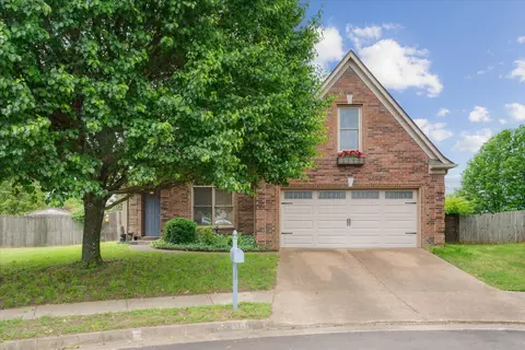 1269 Hidden Ridge Ln, Cordova, TN 38016
