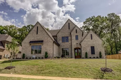 4764 Maple Forest Dr, Lakeland, TN 38002