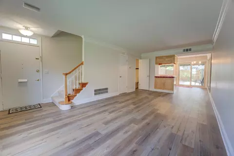 1241 Chamberlain Dr #1241, Memphis, TN 38119