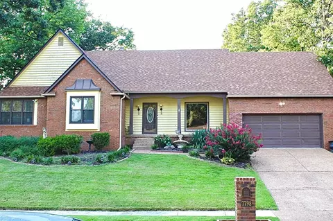 7798 Hawkcrest Cir, Memphis, TN 38016