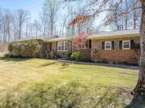 84 Forrest Ext, Parsons, TN 38363