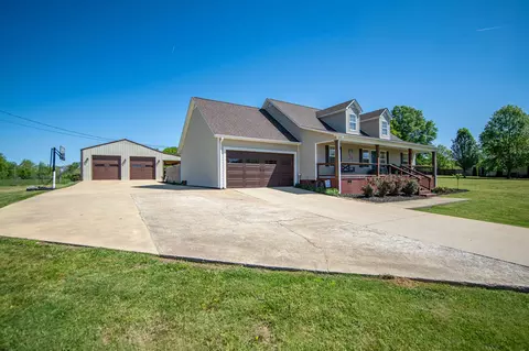 35 Titan Way, Savannah, TN 38372