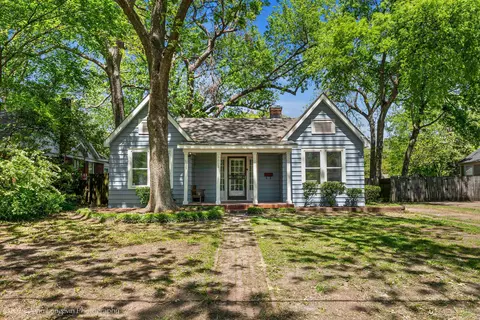 3612 Carnes Ave, Memphis, TN 38111