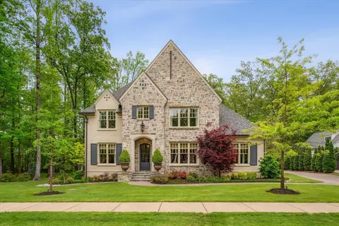 2946 Windstone Cv, Germantown, TN 38138
