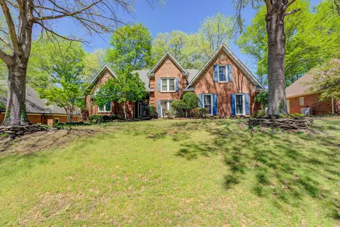 901 Lancelot Cir, Collierville, TN 38017
