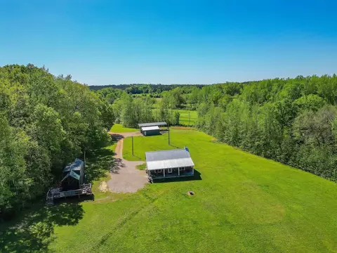 3086 Sandy Flatt Rd, Bethel Springs, TN 38315