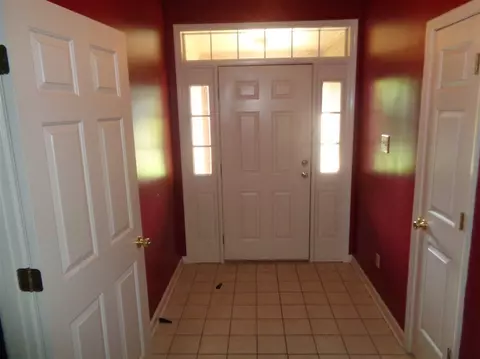6402 Skylight Dr, Bartlett, TN 38135 photo 3