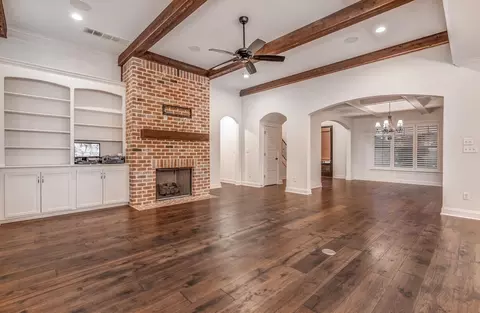 Living - 651 Cedar Shadows Cir E, Collierville, TN 38017 photo 2 of 4