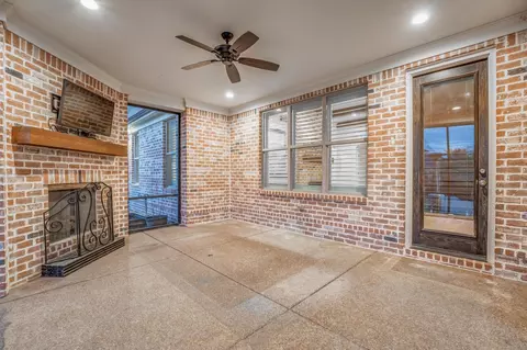 Exterior - 651 Cedar Shadows Cir E, Collierville, TN 38017 photo 6 of 11
