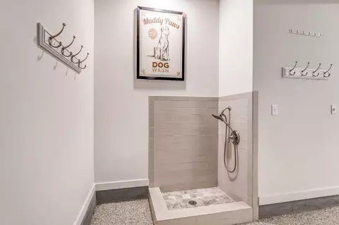 Bath - 651 Cedar Shadows Cir E, Collierville, TN 38017 photo 6 of 6