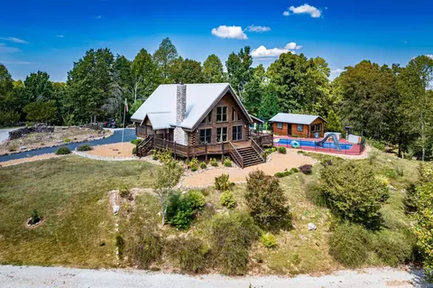 198 Ragans Trl, Clifton, TN 38425