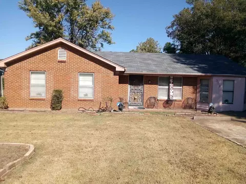 558 Hemsley Ave, Memphis, TN 38109