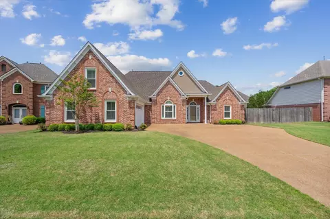 448 Queens Bridge Rd, Collierville, TN 38017