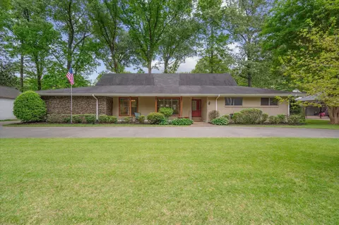 5901 Brierfield Ave, Memphis, TN 38120