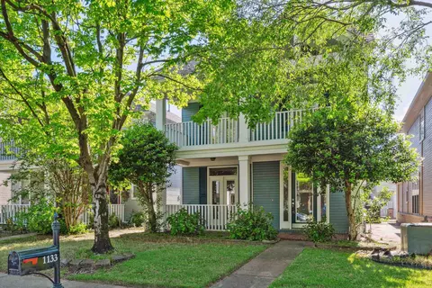 1133 E Island Pl, Memphis, TN 38103