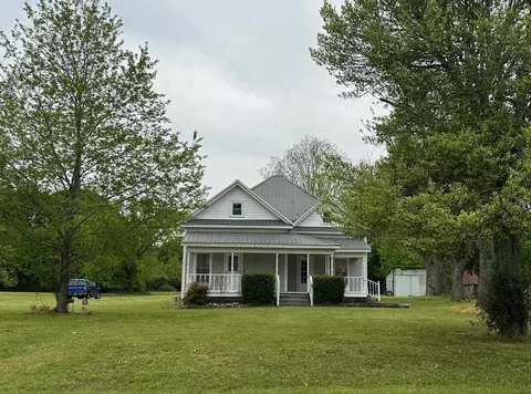 140 Main St, Saltillo, TN 38370