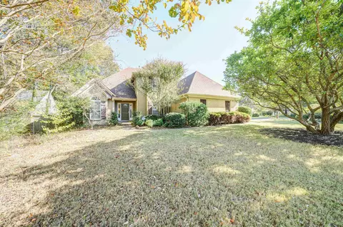 442 Mcelroy Rd, Memphis, TN 38120