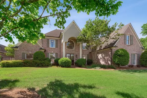 1731 Roseberry Cv, Collierville, TN 38017