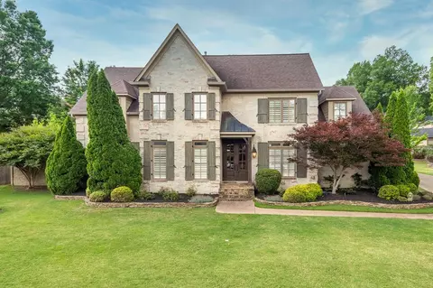 2177 Dogwood Oaks Dr, Germantown, TN 38139