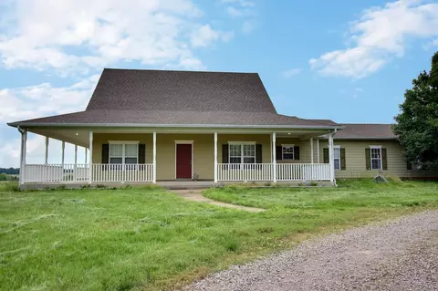 2795 Ina Rd, Whiteville, TN 38075