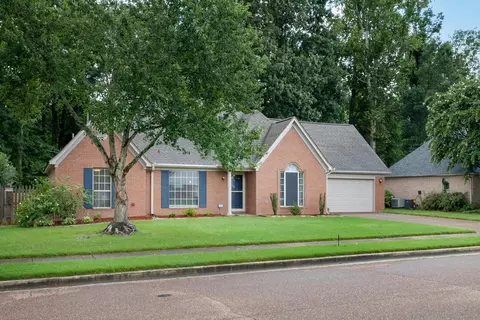 3284 Don Valley Dr, Bartlett, TN 38133