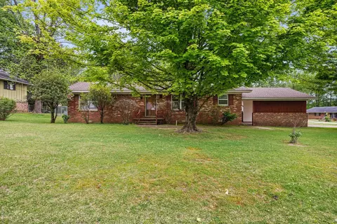 2802 Proper St, Corinth, MS 38834