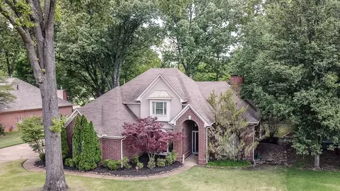 6150 Dana Cheryl Ln, Bartlett, TN 38135