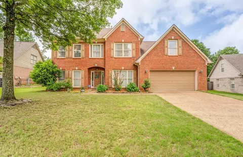 3833 Cutter Cv, Lakeland, TN 38002