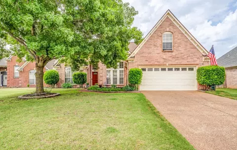 8130 Short Grass Cv, Arlington, TN 38002