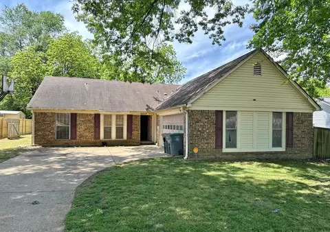 4125 Berrybrook Rd, Memphis, TN 38115